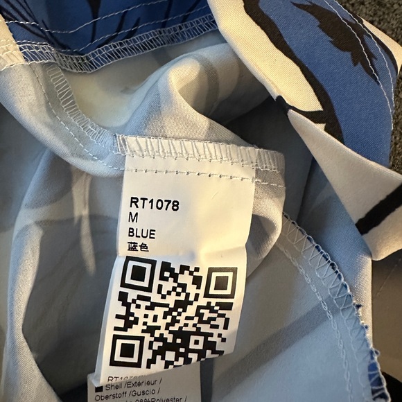 Floral Blue and White Button-Up Dress - Picture 2 of 2